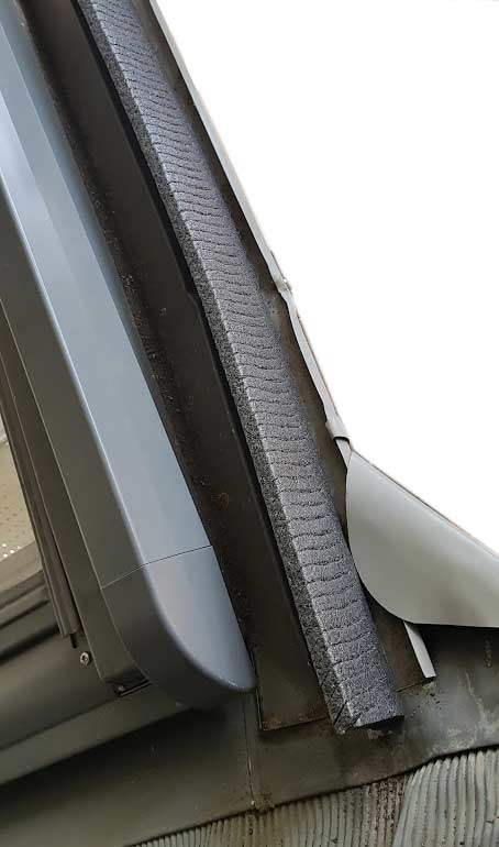Flex-Moosgummi- Schaumstoff Streifen für Velux Dachfenster  Eindeckrahmen-395400